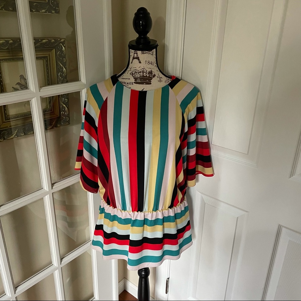 eci Size Small Multicolor Striped Blouse